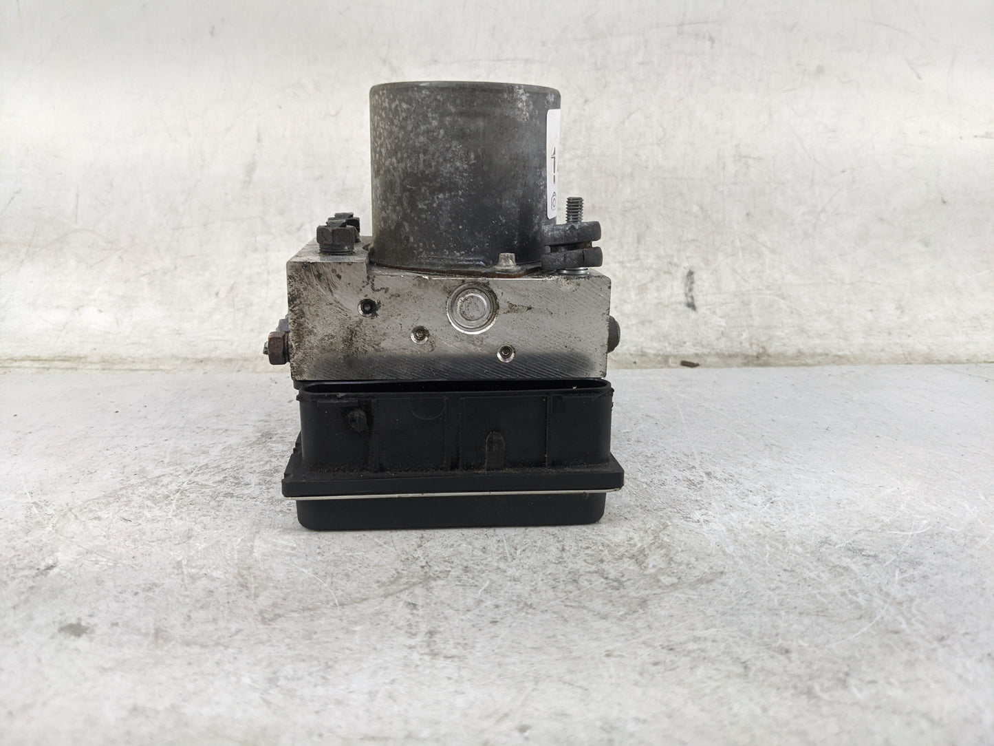 2012 Subaru Forester ABS Pump Control Module Replacement P/N:0265251507 27436SC070, 0265951681 Fits OEM Used Auto Parts - Oe