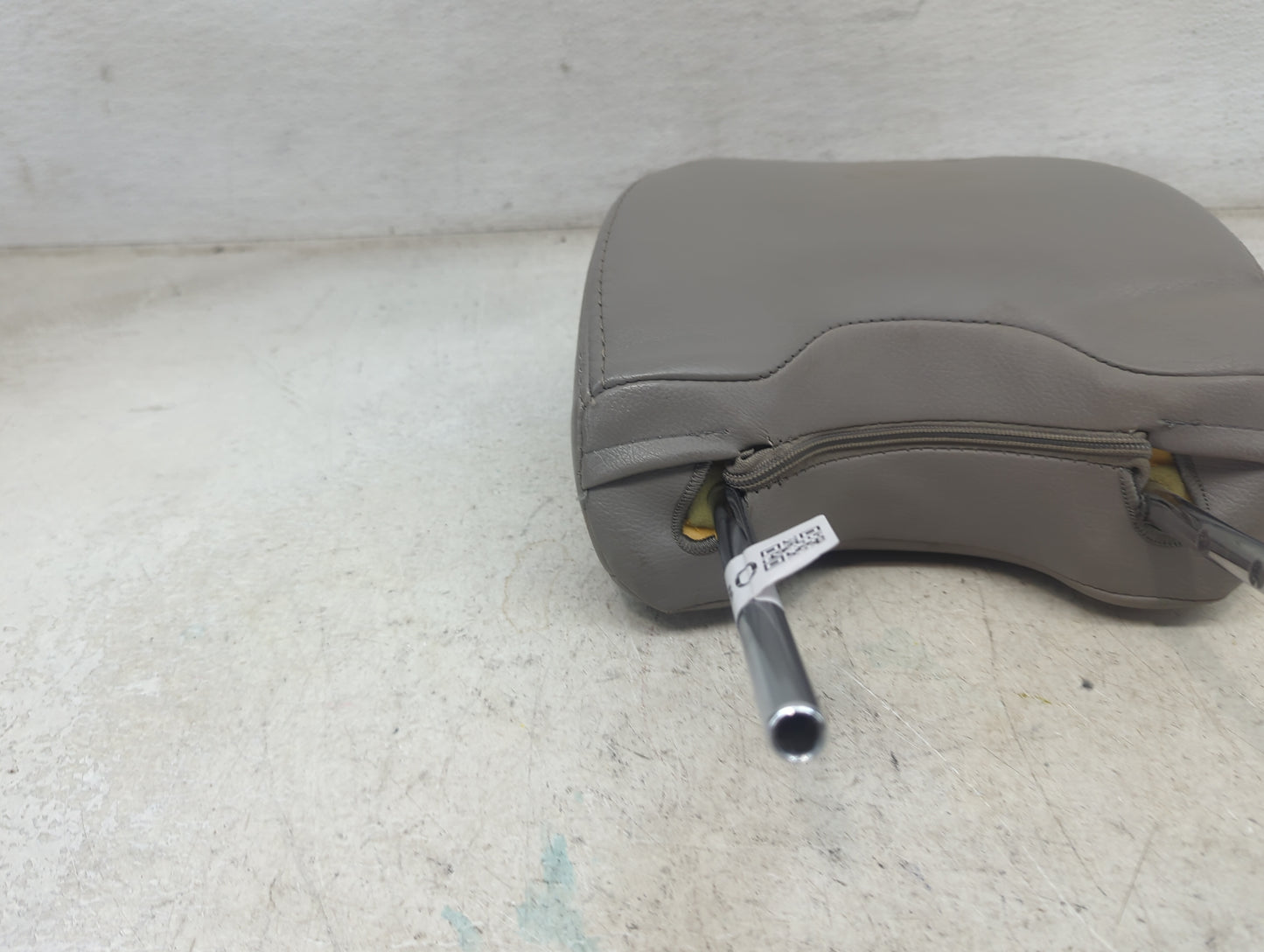 2012 Subaru Forester Headrest Head Rest Front Driver Seat Gray - Oemusedautoparts1.com