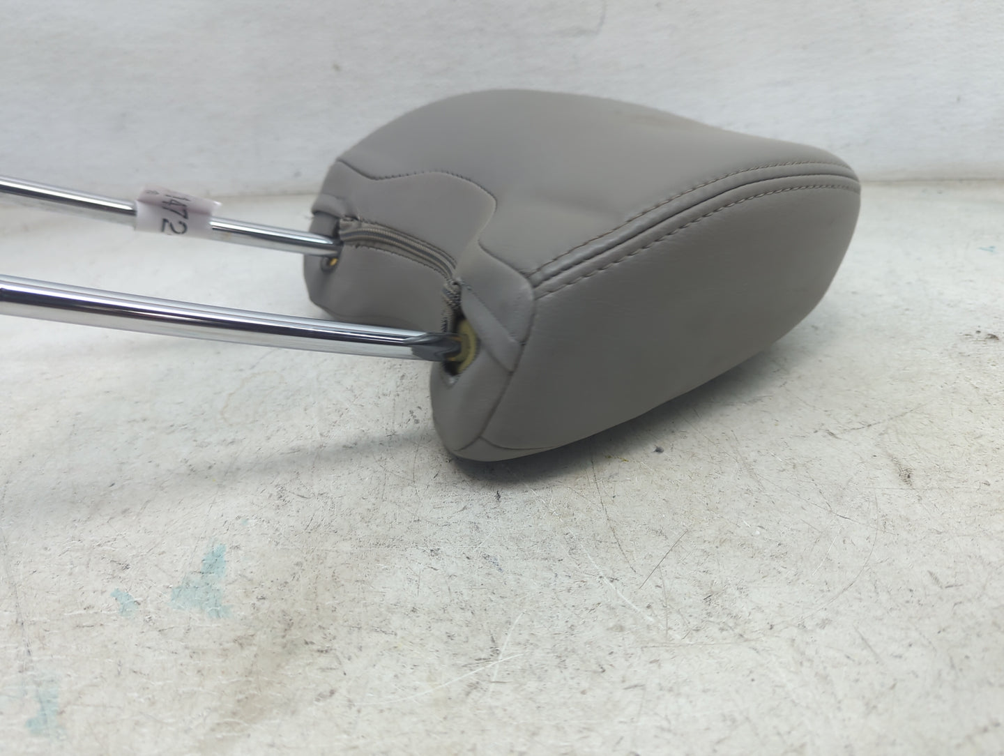 2012 Subaru Forester Headrest Head Rest Front Driver Seat Gray - Oemusedautoparts1.com