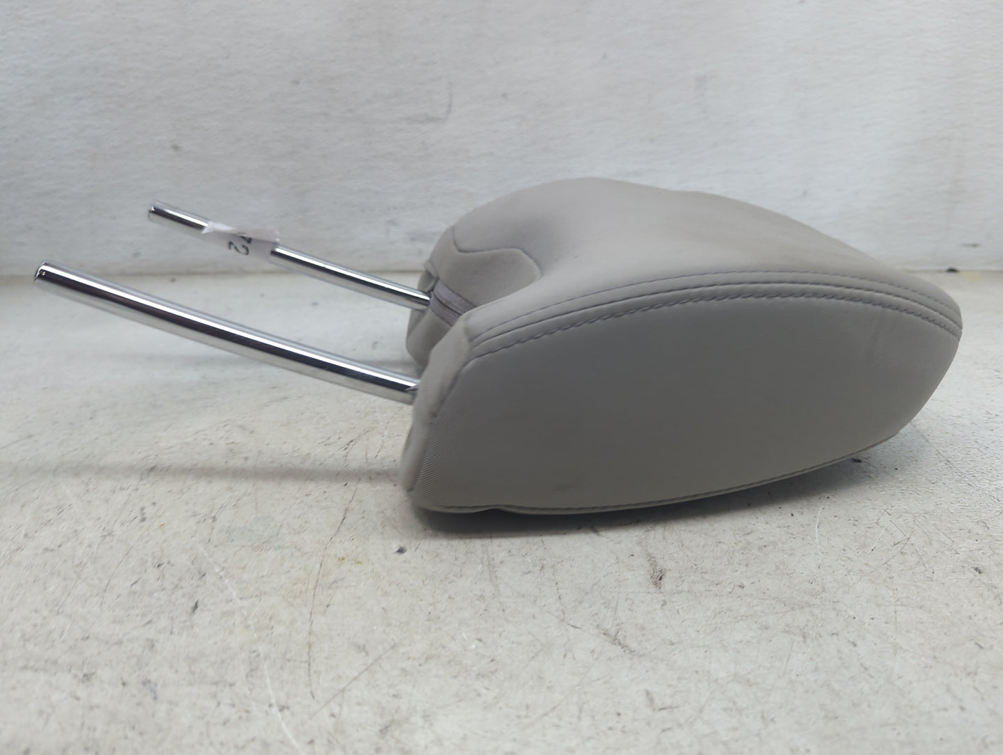 2012 Subaru Forester Headrest Head Rest Front Driver Passenger Seat Fits OEM Used Auto Parts - Oemusedautoparts1.com