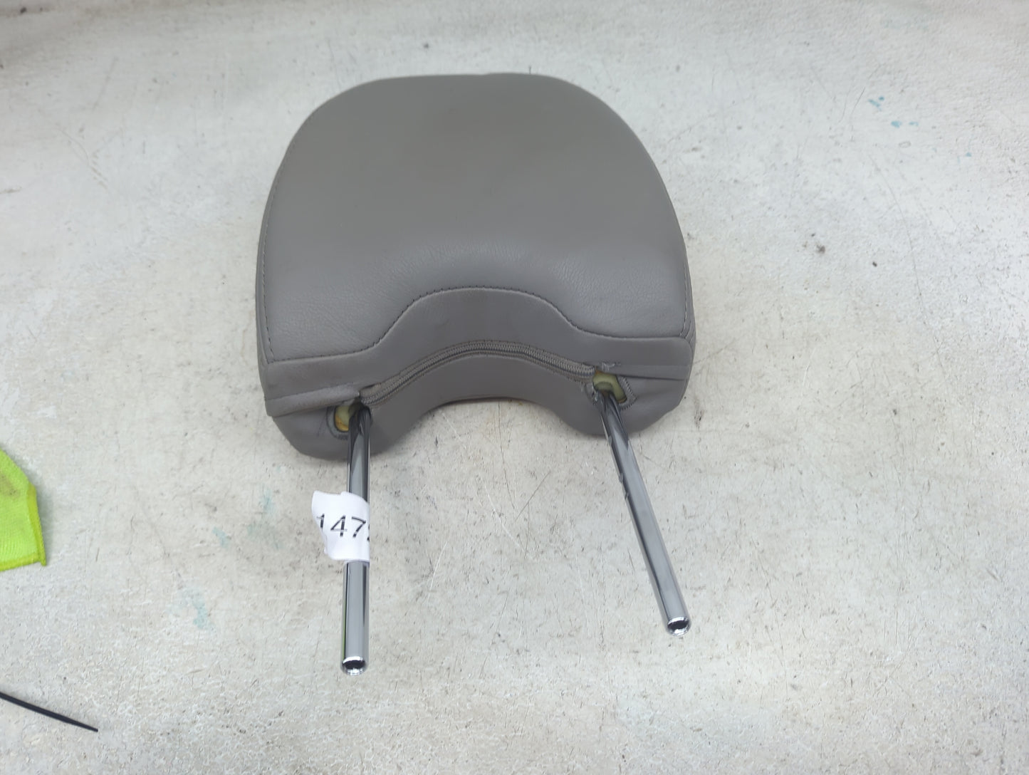 2012 Subaru Forester Headrest Head Rest Front Driver Passenger Seat Fits OEM Used Auto Parts - Oemusedautoparts1.com