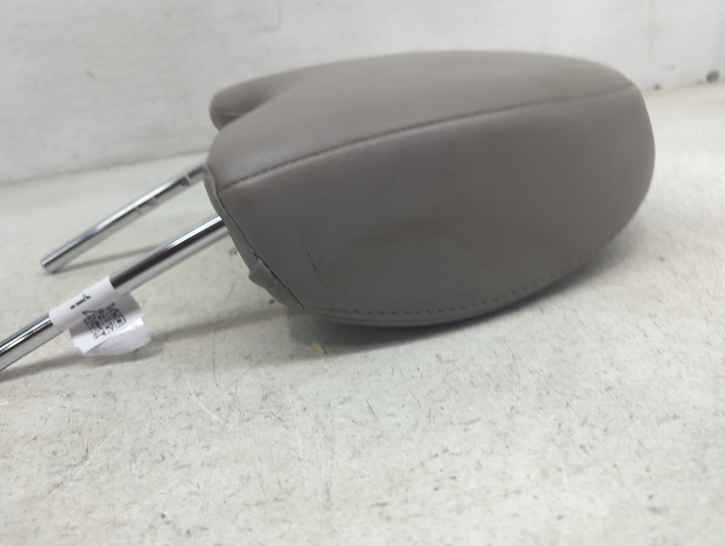 2012 Subaru Forester Headrest Head Rest Front Driver Passenger Seat Fits OEM Used Auto Parts - Oemusedautoparts1.com