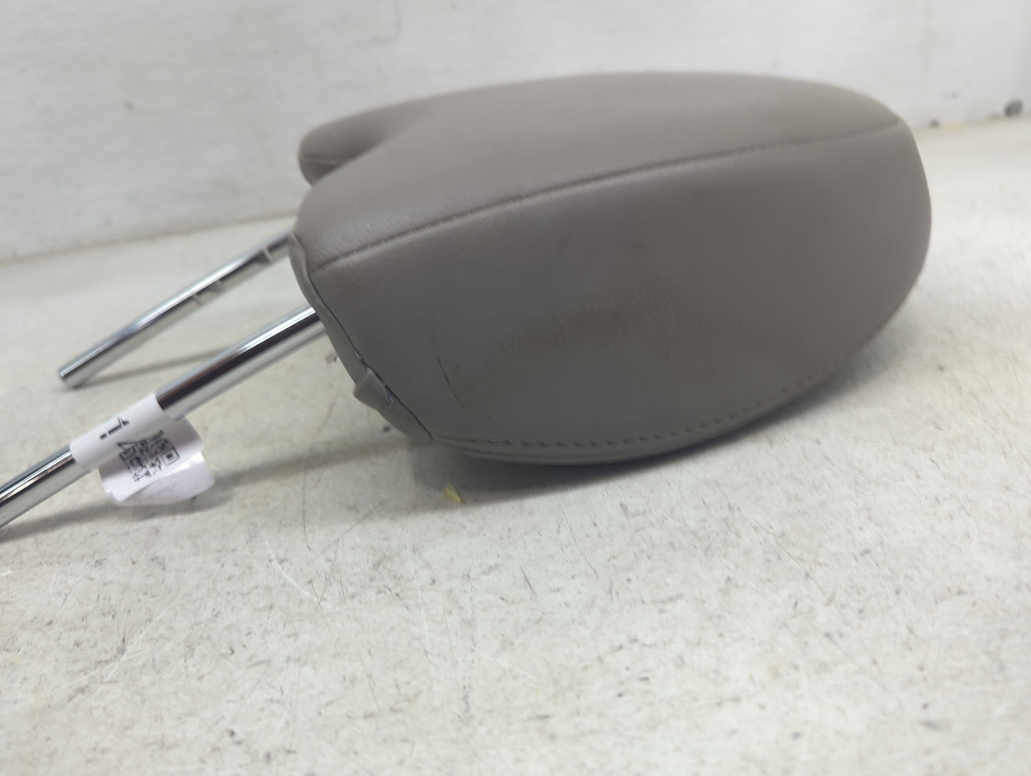 2012 Subaru Forester Headrest Head Rest Front Driver Passenger Seat Fits OEM Used Auto Parts - Oemusedautoparts1.com