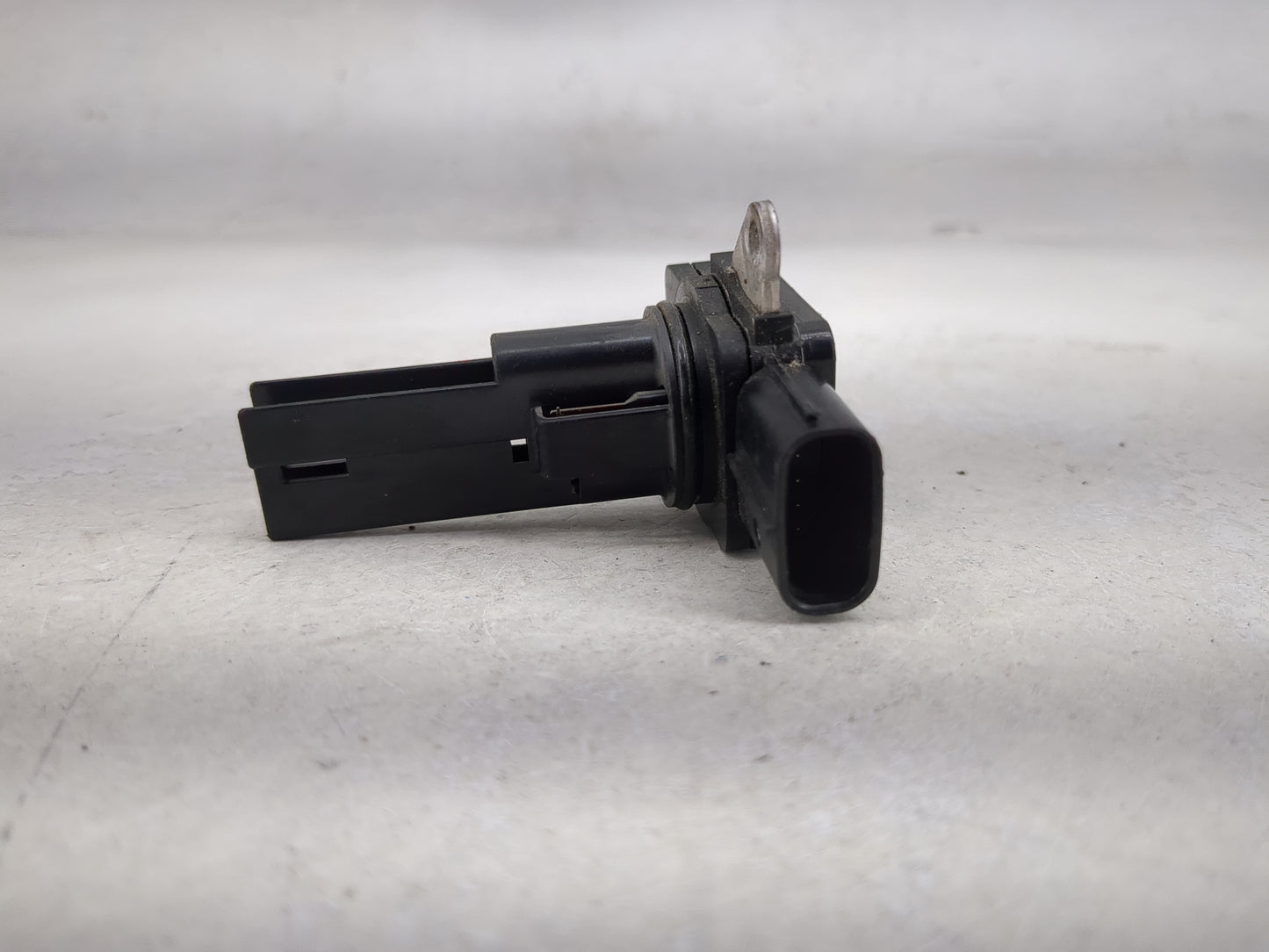 2014-2018 Subaru Forester Mass Air Flow Meter Maf 1486221 - Oemusedautoparts1.com