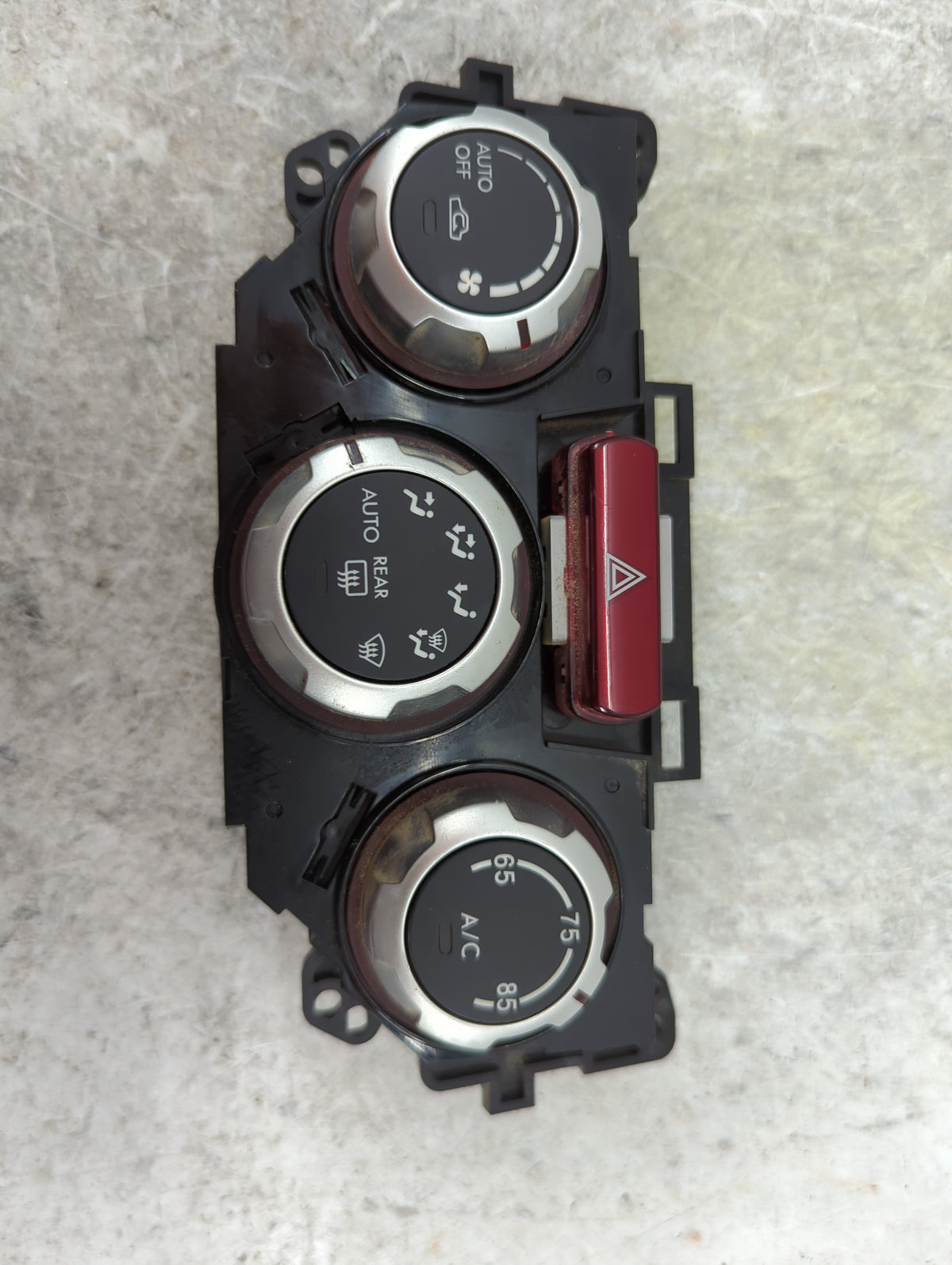 2012 Subaru Forester Climate Control Module Temperature AC/Heater Replacement P/N:72311SC270 T101596 9T B Fits OEM Used Auto