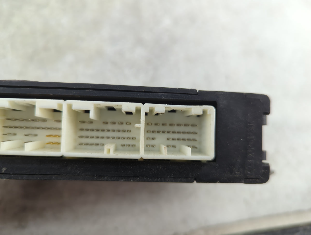 2012 Subaru Forester Body Control Module Bcm 22765ad440|112700-0901 - Oemusedautoparts1.com