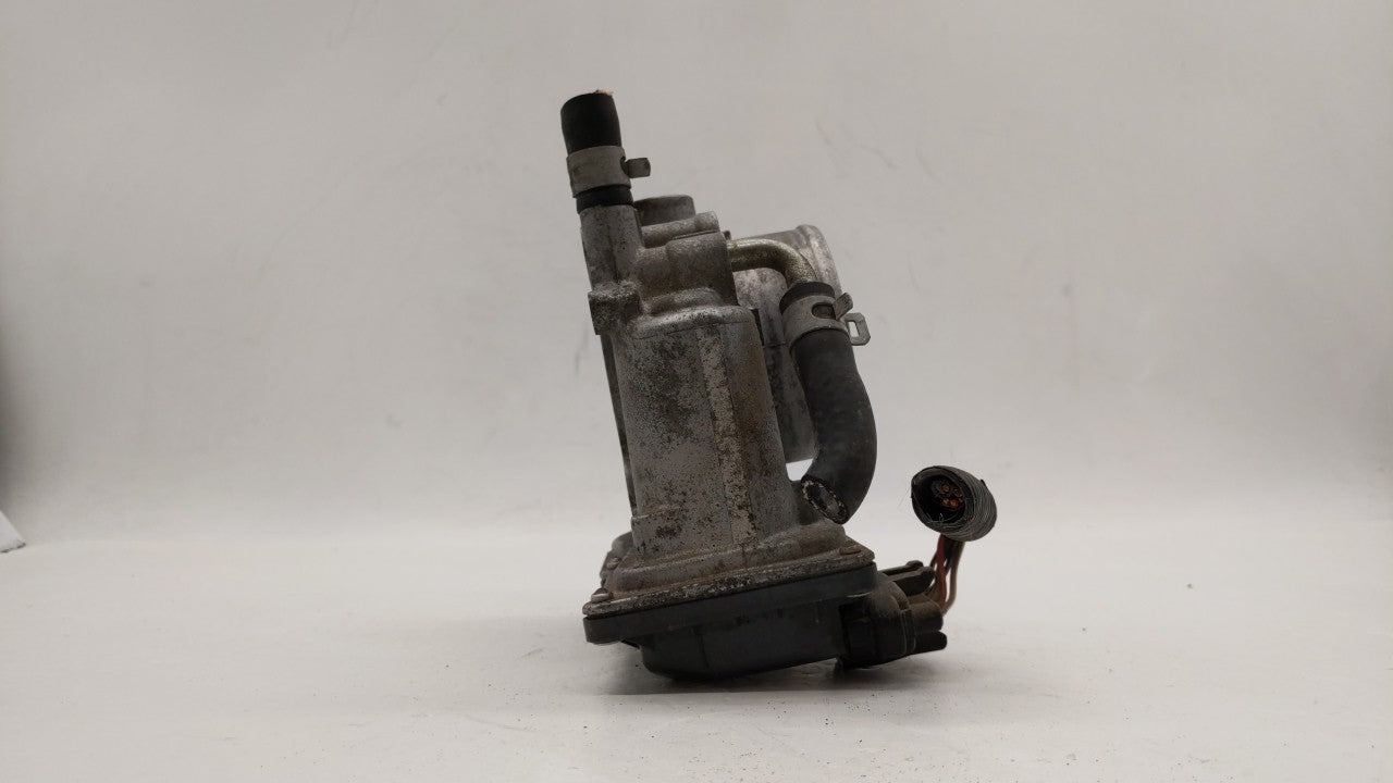 2011-2017 Subaru Forester Throttle Body P/N:16112AA380 Fits Fits 2011 2012 2013 2014 2015 2016 2017 OEM Used Auto Parts - Oe
