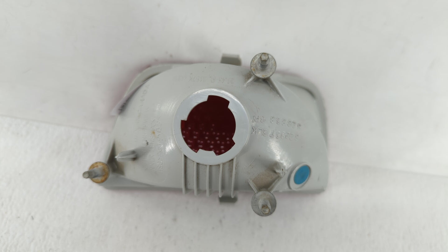 2009-2013 Subaru Forester Tail Light Assembly Driver Left OEM P/N:220-20046 Fits Fits 2009 2010 2011 2012 2013 OEM Used Auto