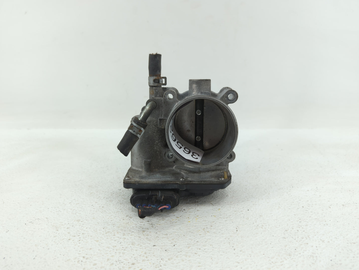 2011-2017 Subaru Forester Throttle Body P/N:16112AA380 Fits Fits 2011 2012 2013 2014 2015 2016 2017 OEM Used Auto Parts - Oe