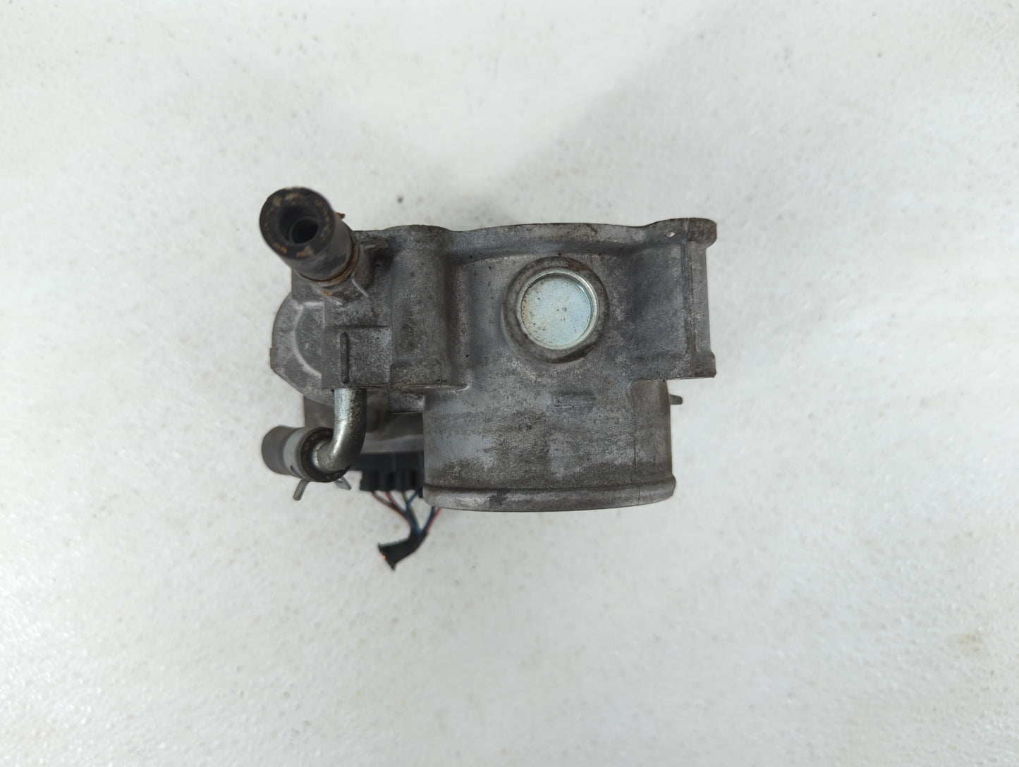 2011-2017 Subaru Forester Throttle Body P/N:16112AA380 Fits Fits 2011 2012 2013 2014 2015 2016 2017 OEM Used Auto Parts - Oe
