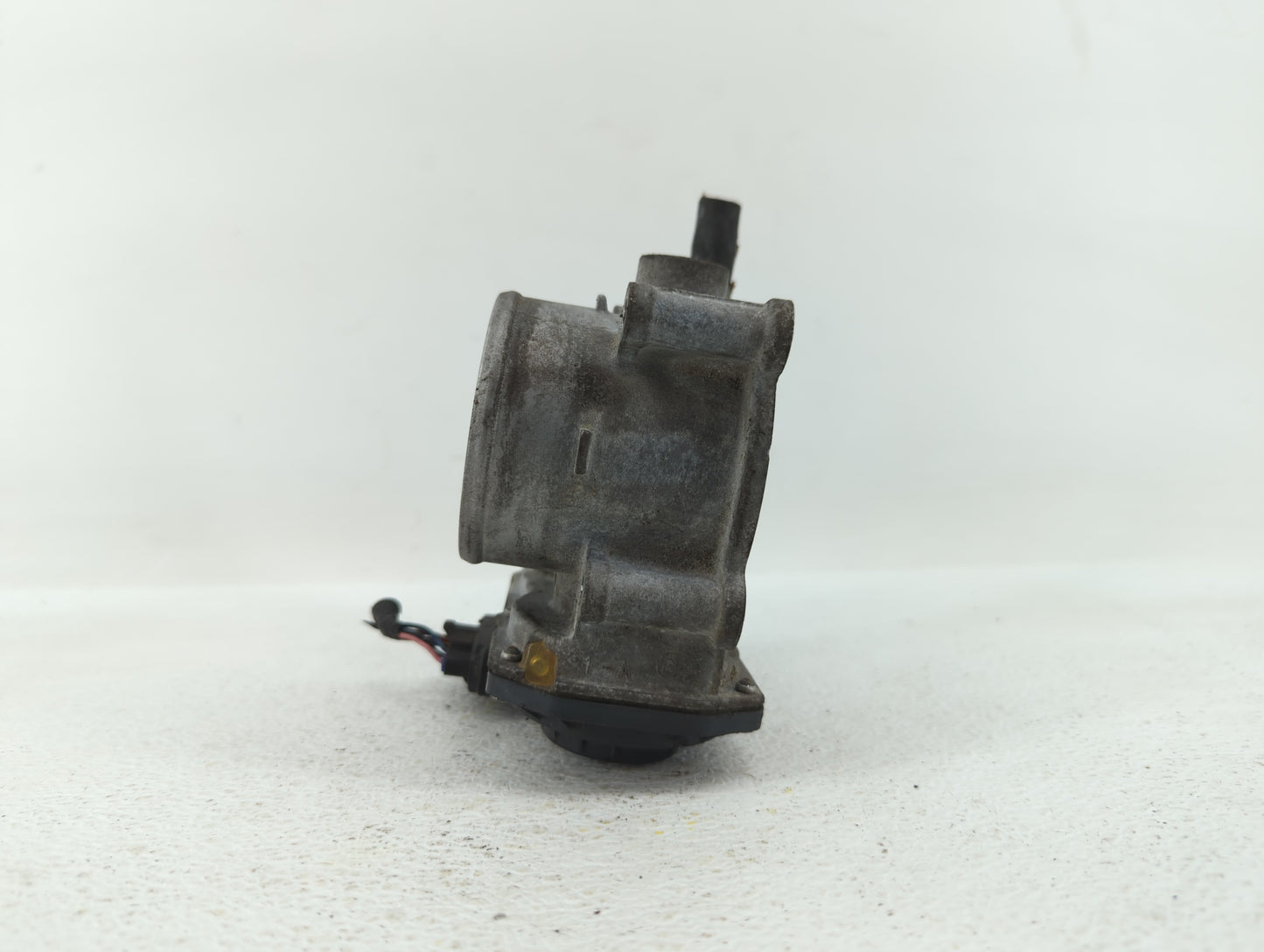 2011-2017 Subaru Forester Throttle Body P/N:16112AA380 Fits Fits 2011 2012 2013 2014 2015 2016 2017 OEM Used Auto Parts - Oe