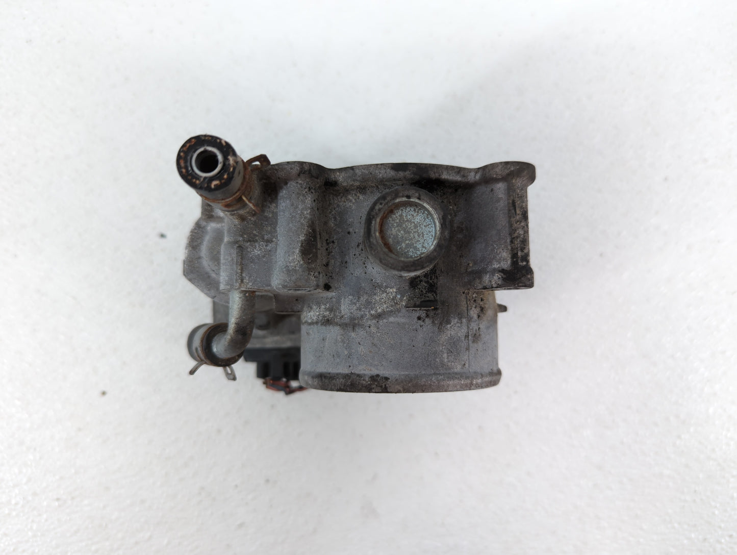 2011-2017 Subaru Forester Throttle Body P/N:16112AA380 Fits Fits 2011 2012 2013 2014 2015 2016 2017 OEM Used Auto Parts - Oe