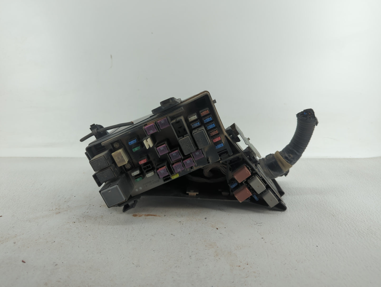 2010-2013 Subaru Forester Fusebox Fuse Box Panel Relay Module P/N:MB502096B MB100200B, MB502095B Fits Fits 2010 2011 2012 20