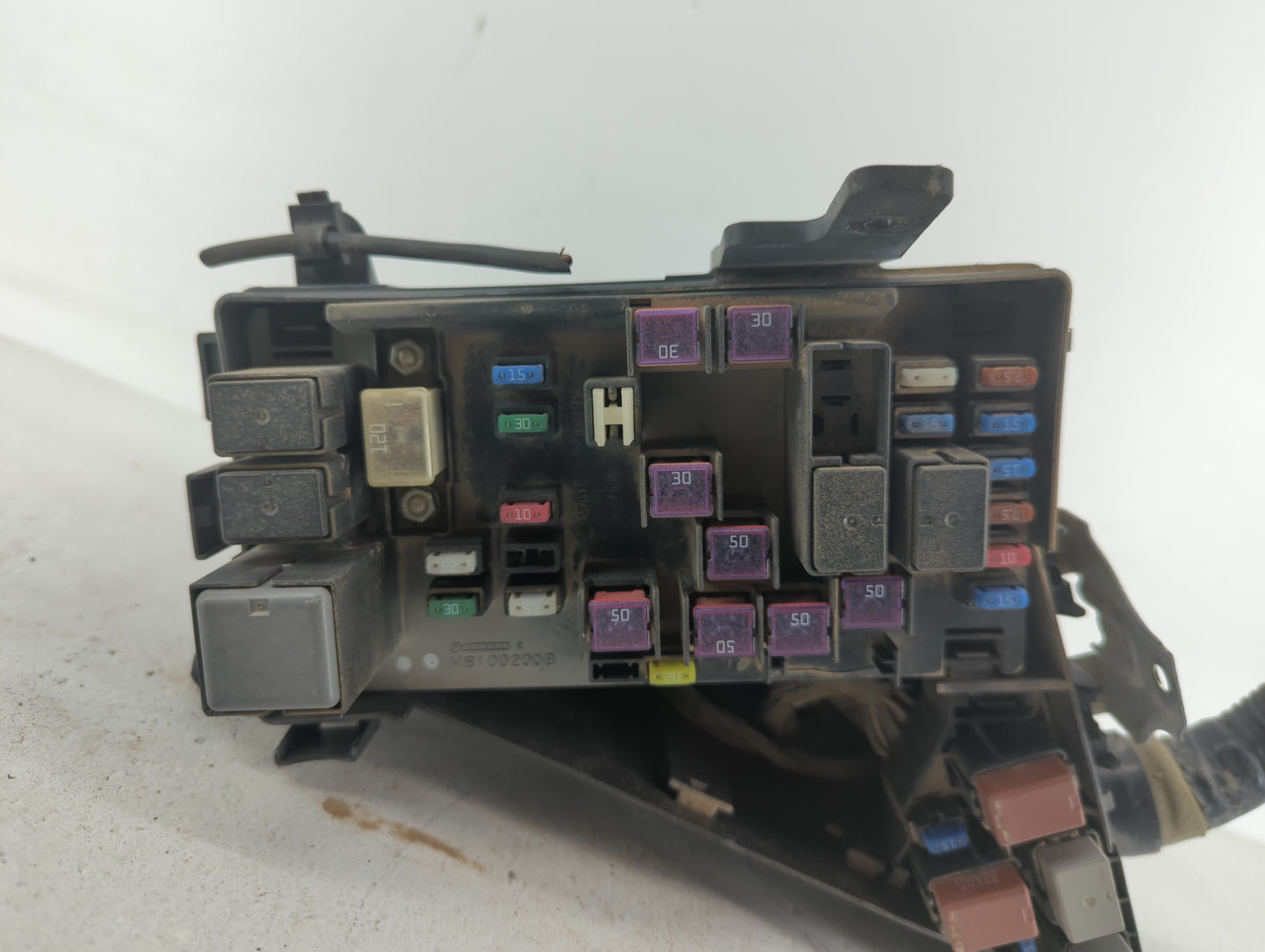 2010-2013 Subaru Forester Fusebox Fuse Box Panel Relay Module P/N:MB502096B MB100200B, MB502095B Fits Fits 2010 2011 2012 20