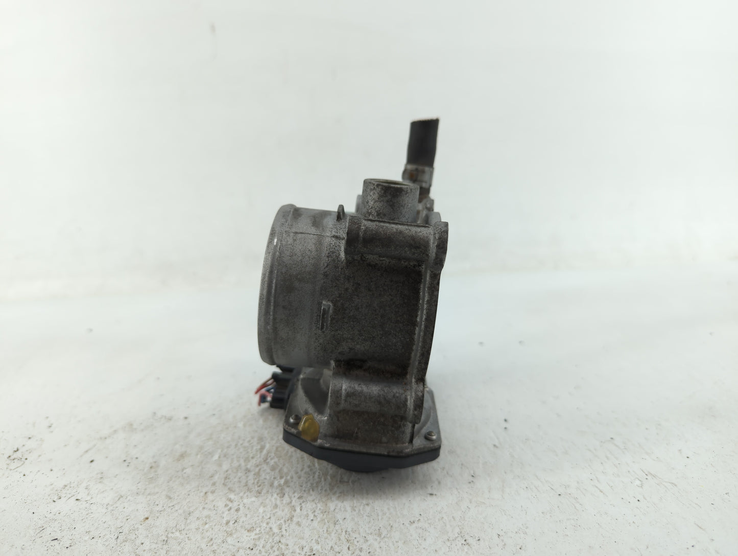2011-2018 Subaru Forester Throttle Body P/N:16112AA380 Fits Fits 2011 2012 2013 2014 2015 2016 2017 2018 OEM Used Auto Parts