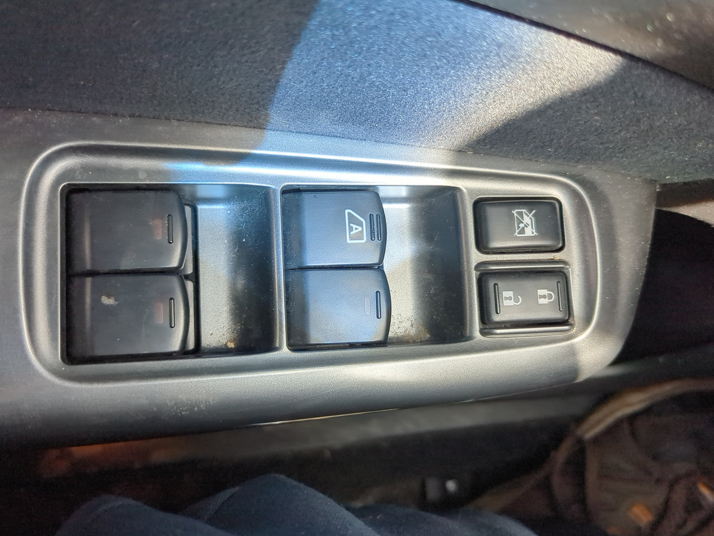 2011-2013 Subaru Forester Master Power Window Switch Replacement Driver Side Left Fits Fits 2011 2012 2013 OEM Used Auto Par
