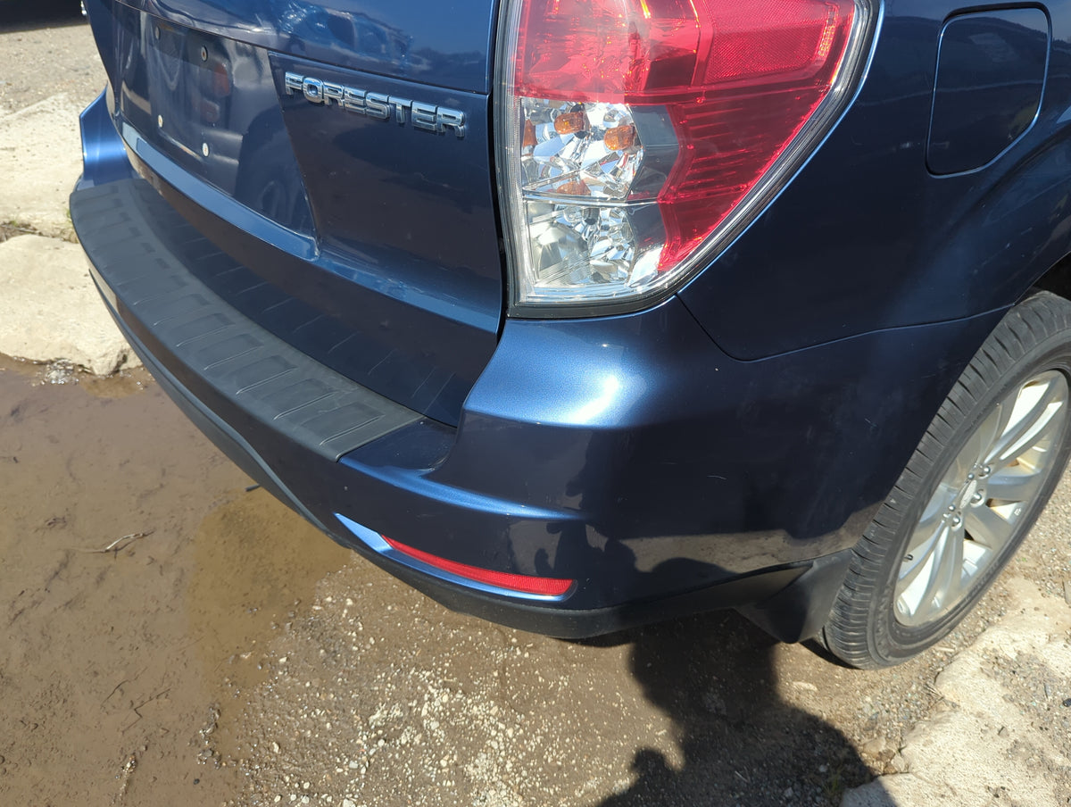 2012 Subaru Forester Rear Bumper Assembly Oem - Oemusedautoparts1.com