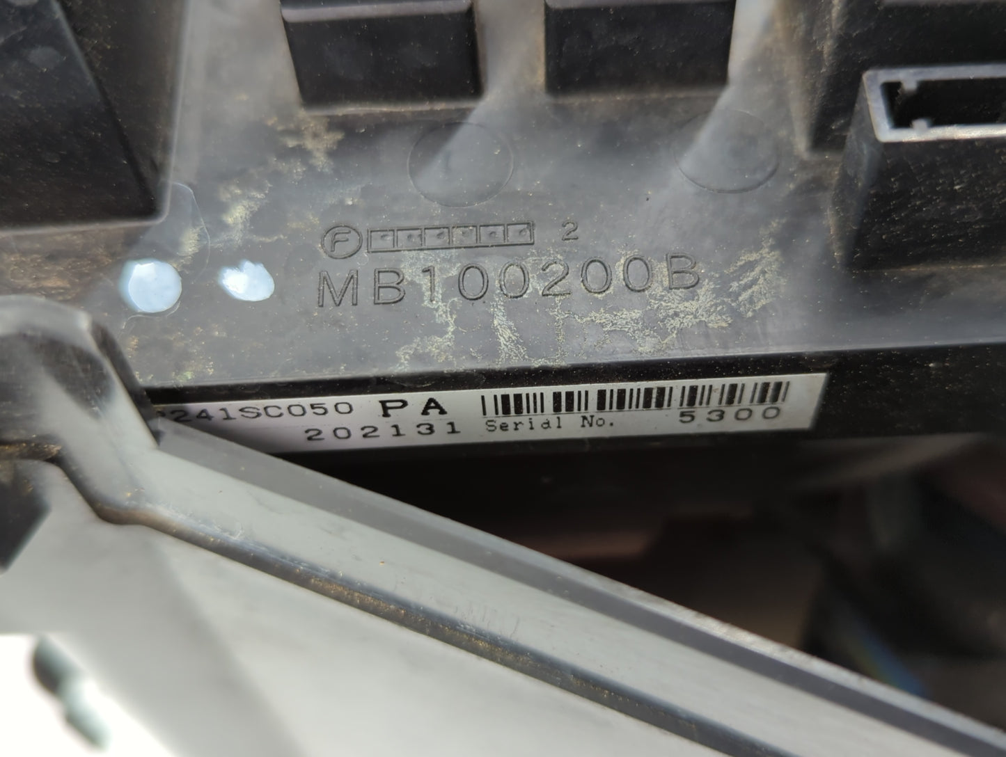 2010-2013 Subaru Forester Fusebox Fuse Box Panel Relay Module P/N:MB100200B Fits Fits 2010 2011 2012 2013 OEM Used Auto Part