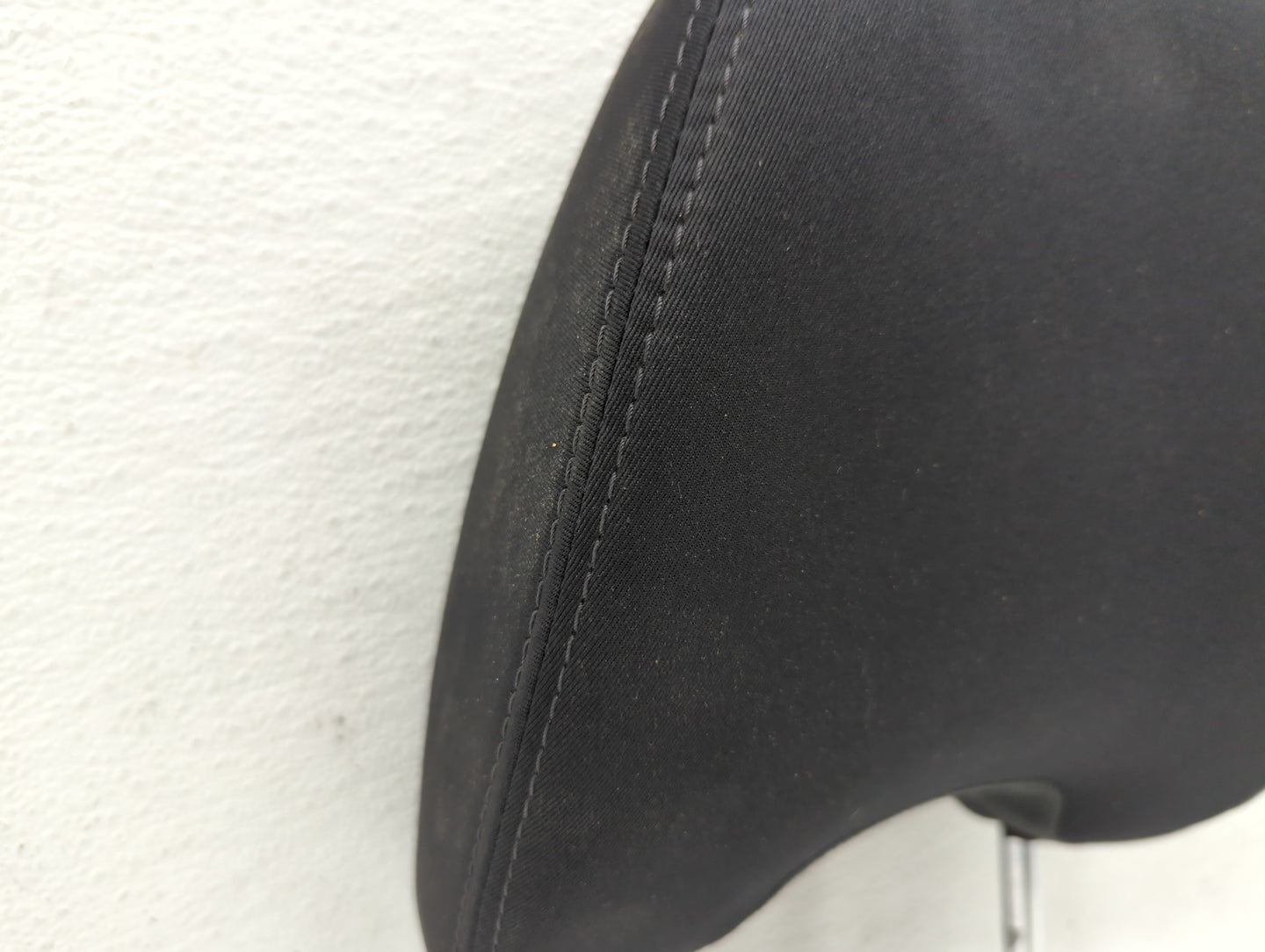 2012 Subaru Forester Headrest Head Rest Front Driver Passenger Seat Fits OEM Used Auto Parts - Oemusedautoparts1.com