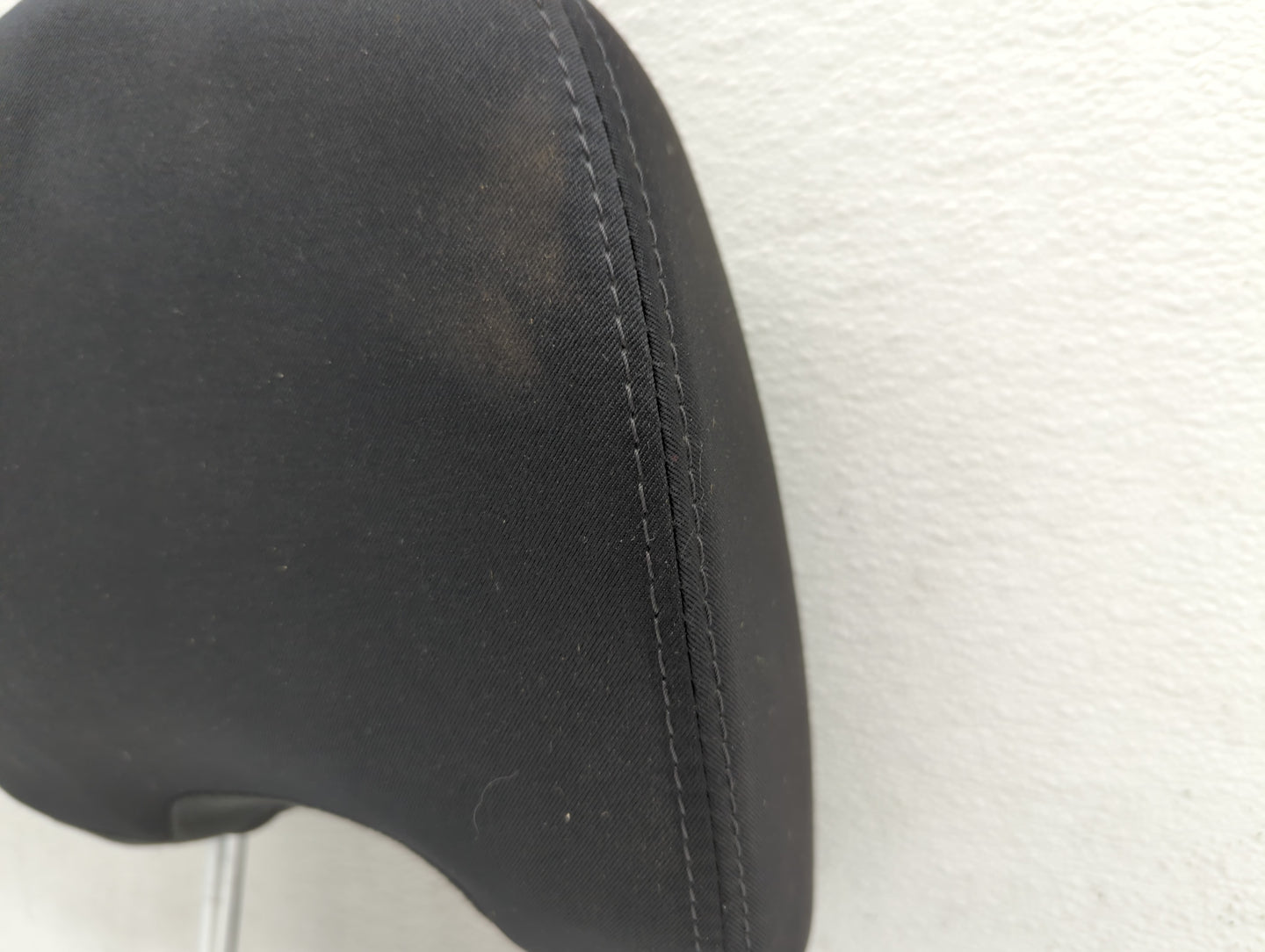 2012 Subaru Forester Headrest Head Rest Front Driver Passenger Seat Fits OEM Used Auto Parts - Oemusedautoparts1.com