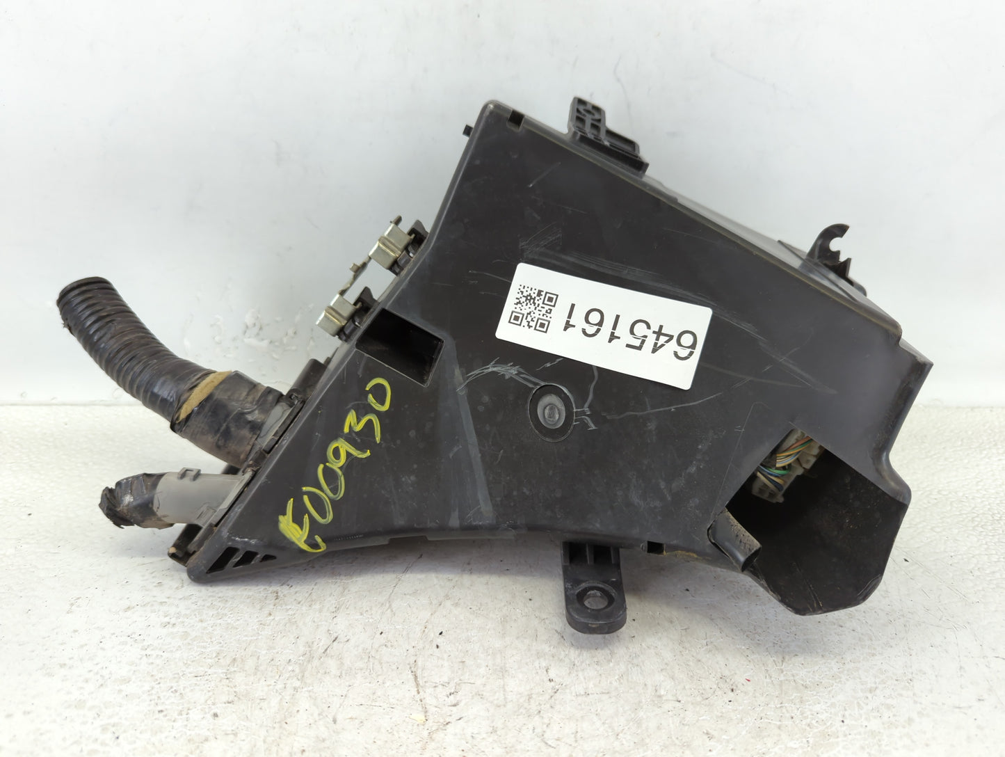 2010-2013 Subaru Forester Fusebox Fuse Box Panel Relay Module P/N:MB100200B Fits Fits 2010 2011 2012 2013 OEM Used Auto Part