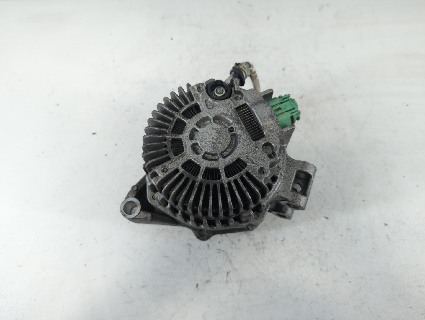 2012 Subaru Forester Alternator Replacement Generator Charging Assembly Engine OEM P/N:23700 AA700 23700 AA701 Fits OEM Used