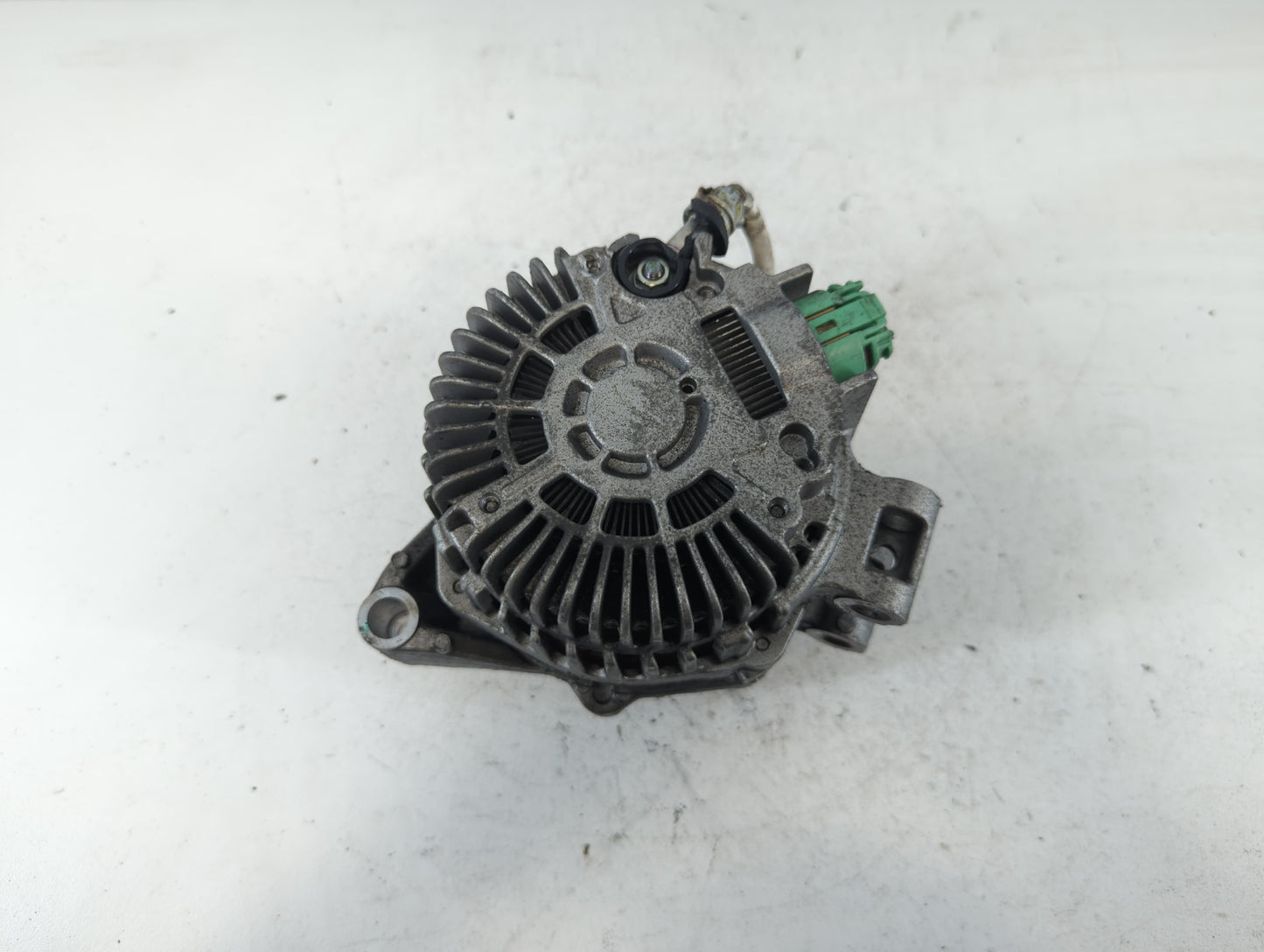 2012 Subaru Forester Alternator Replacement Generator Charging Assembly Engine OEM P/N:23700 AA700 23700 AA701 Fits OEM Used