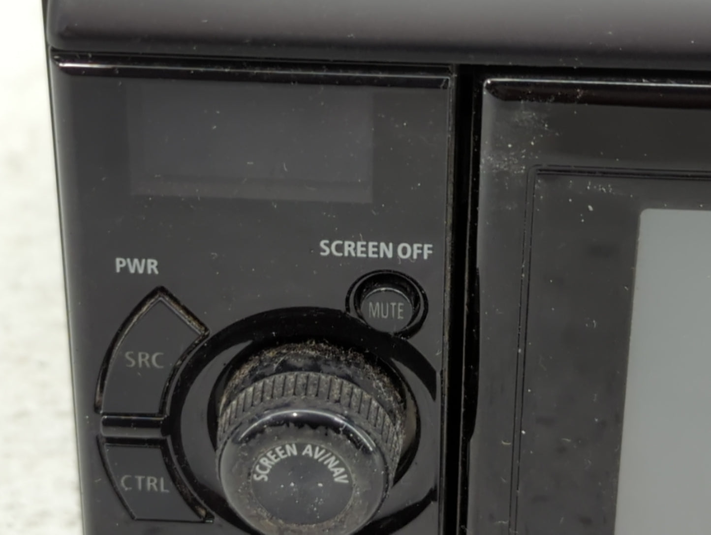 Subaru Forester Am Fm Cd Player Radio Receiver - Oemusedautoparts1.com