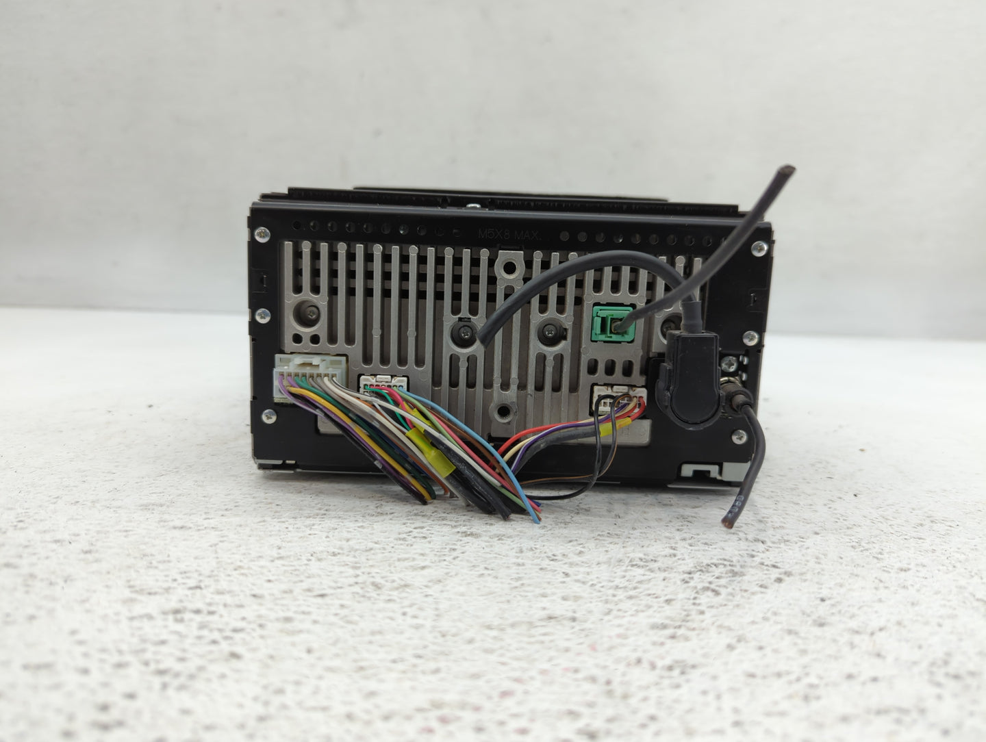 Subaru Forester Am Fm Cd Player Radio Receiver - Oemusedautoparts1.com
