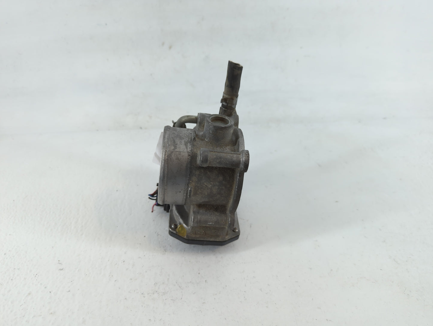 2011-2018 Subaru Forester Throttle Body P/N:16112AA380 Fits Fits 2011 2012 2013 2014 2015 2016 2017 2018 OEM Used Auto Parts