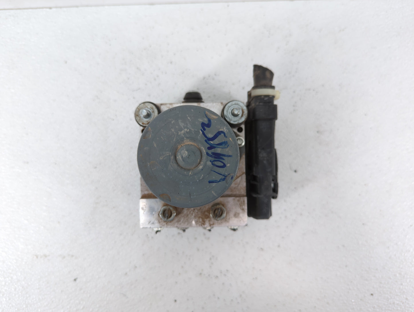 2011-2013 Subaru Forester ABS Pump Control Module Replacement Fits Fits 2011 2012 2013 OEM Used Auto Parts - Oemusedautopart