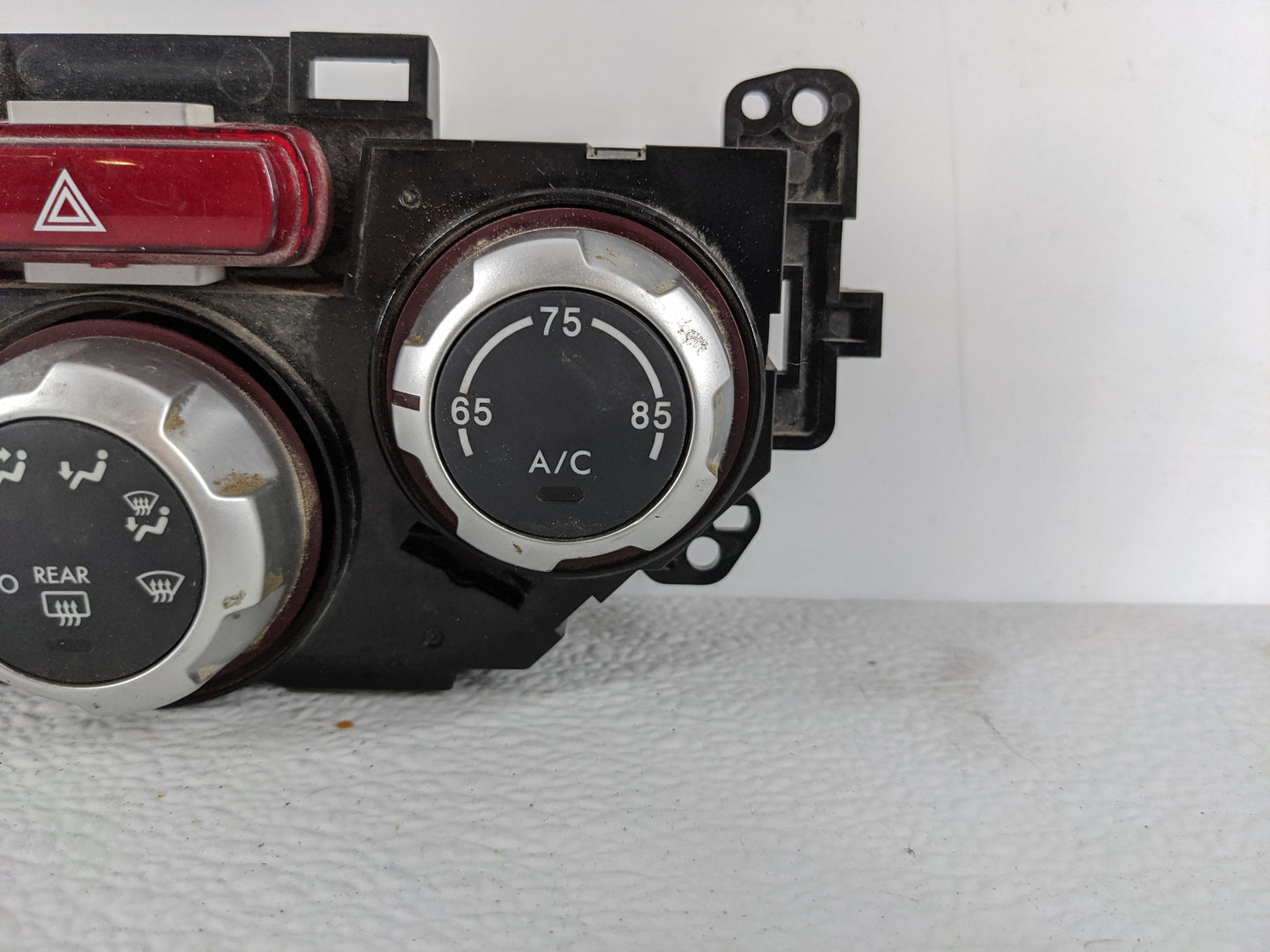 2012-2013 Subaru Impreza Climate Control Module Temperature AC/Heater Replacement P/N:72311SC240 Fits Fits 2012 2013 OEM Use