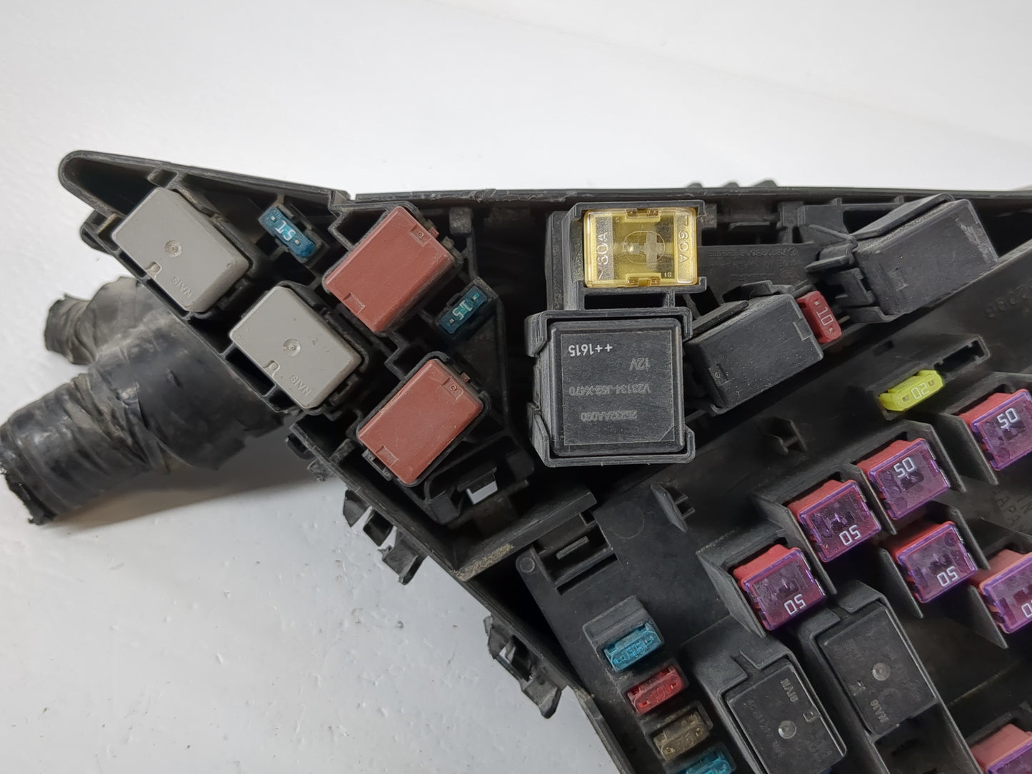 2010-2014 Subaru Impreza Fusebox Fuse Box Panel Relay Module P/N:MB100200B Fits Fits 2010 2011 2012 2013 2014 OEM Used Auto 