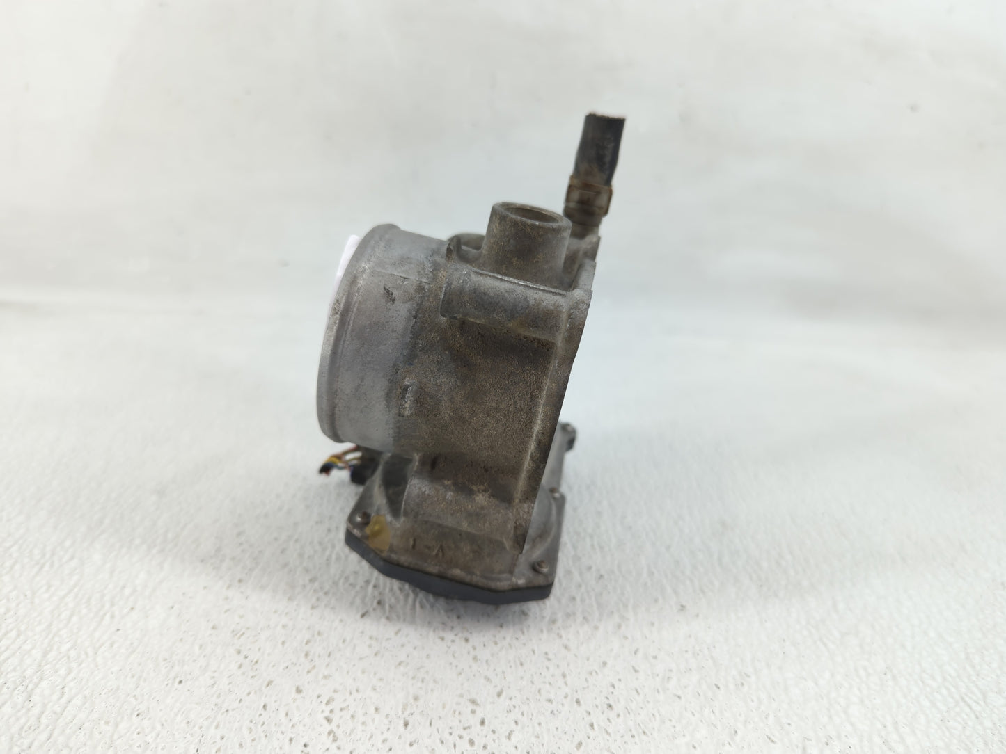 2012-2016 Subaru Impreza Throttle Body P/N:16112AA380 Fits Fits 2011 2012 2013 2014 2015 2016 2017 2018 OEM Used Auto Parts 