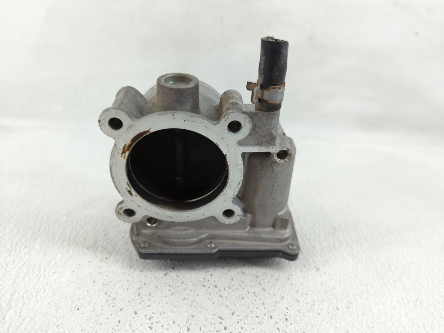 2012-2016 Subaru Impreza Throttle Body P/N:16112AA380 Fits Fits 2011 2012 2013 2014 2015 2016 2017 2018 OEM Used Auto Parts 