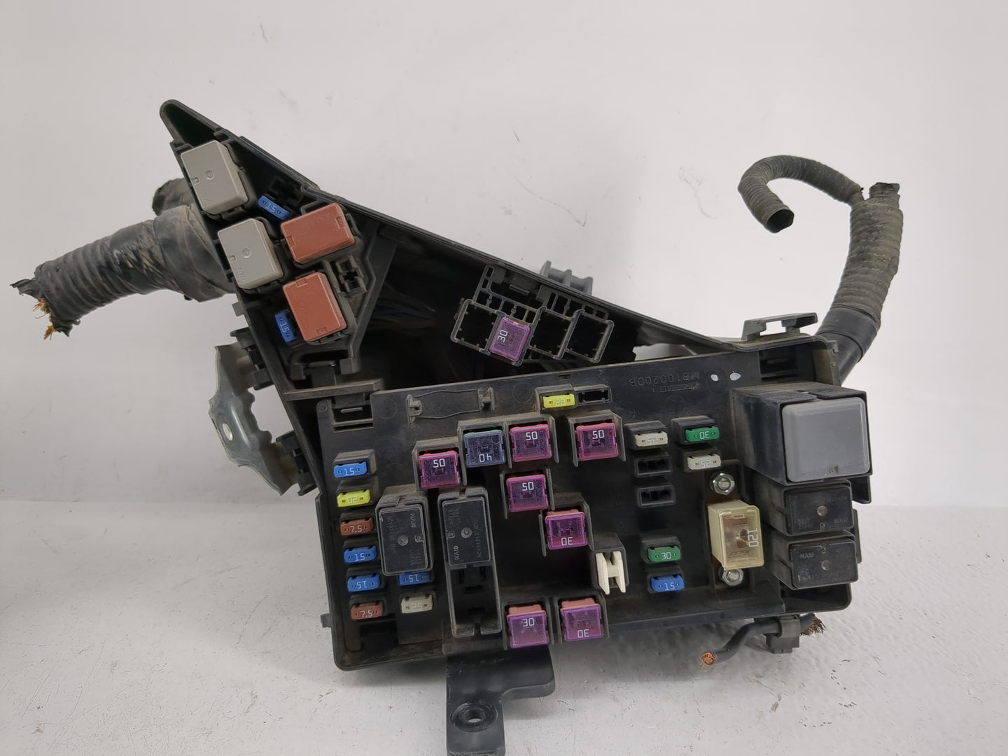 2012-2014 Subaru Impreza Fusebox Fuse Box Panel Relay Module P/N:MB100200B Fits Fits 2012 2013 2014 OEM Used Auto Parts - Oe