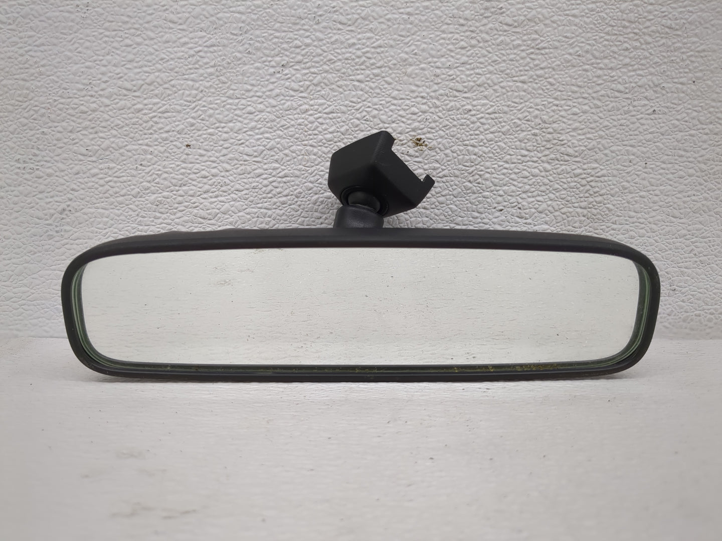 2012-2016 Subaru Impreza Interior Rear View Mirror Replacement OEM P/N:E4012197 Fits Fits 2010 2011 2012 2013 2014 2015 2016
