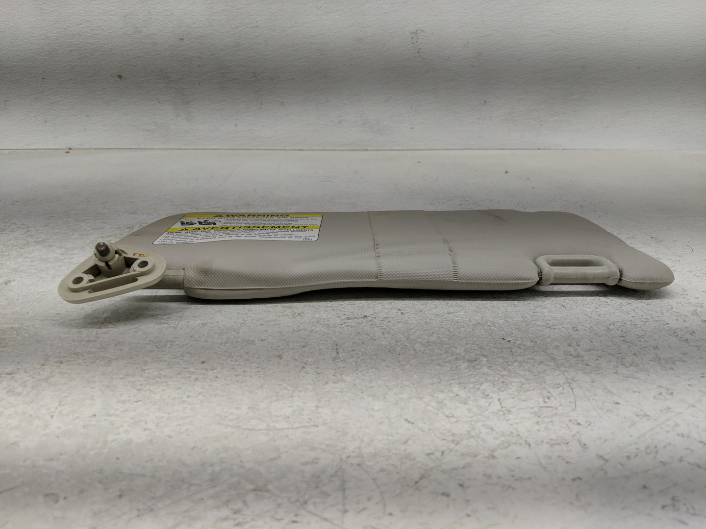 2012-2014 Subaru Impreza Sun Visor Shade Replacement Driver Left Mirror Fits Fits 2012 2013 2014 OEM Used Auto Parts - Oemus
