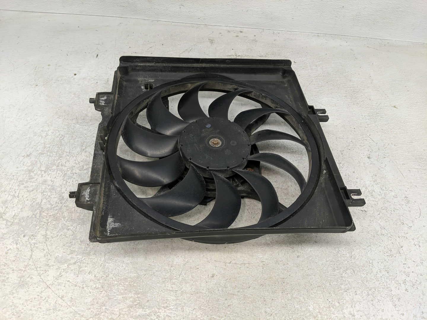 2012-2014 Subaru Impreza Electric Radiator Cooling Fan Motor Assembly Fits Fits 2012 2013 2014 OEM Used Auto Parts - Oemused