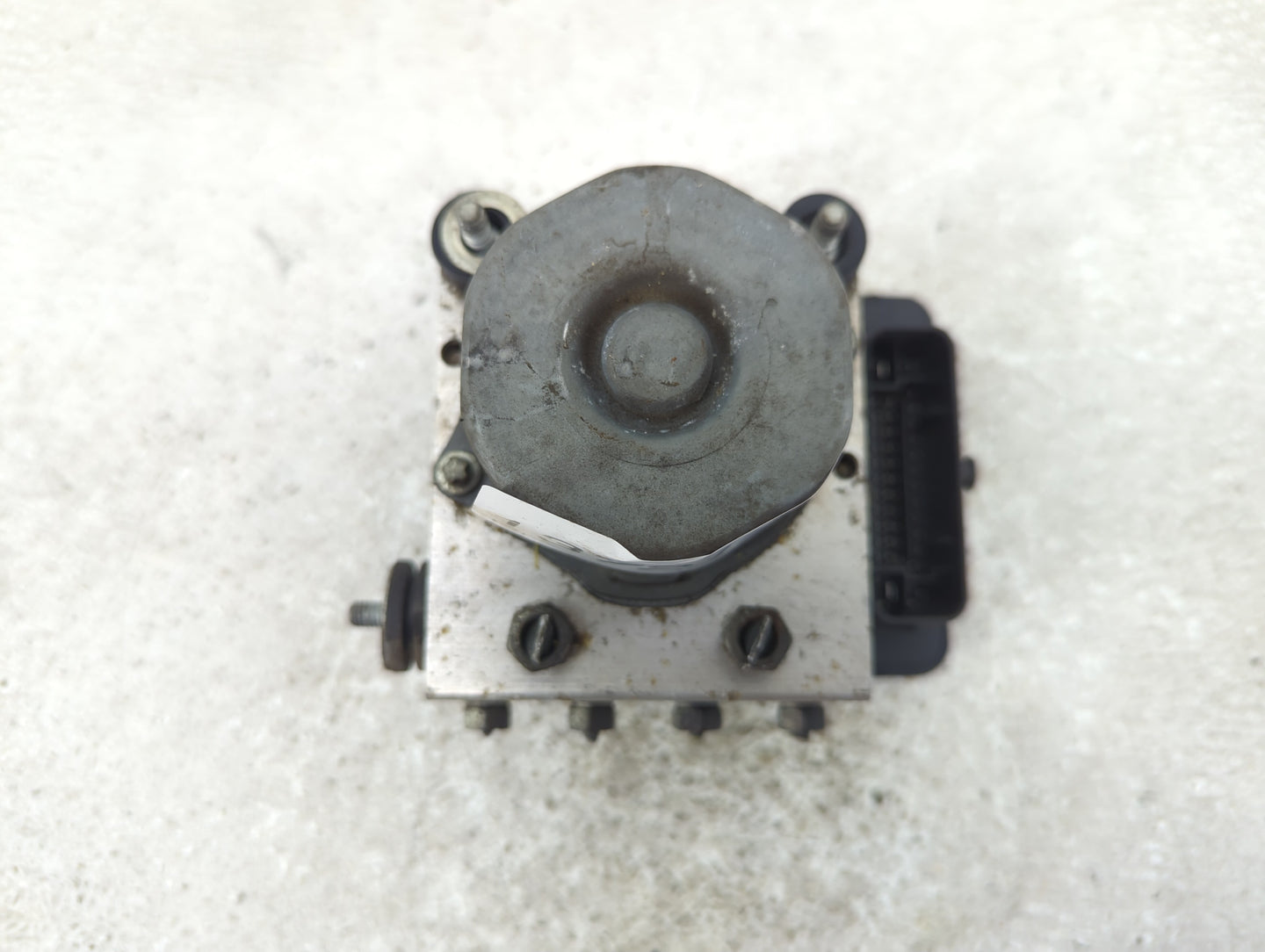 2012 Subaru Impreza ABS Pump Control Module Replacement P/N:27536F J061 Fits OEM Used Auto Parts - Oemusedautoparts1.com
