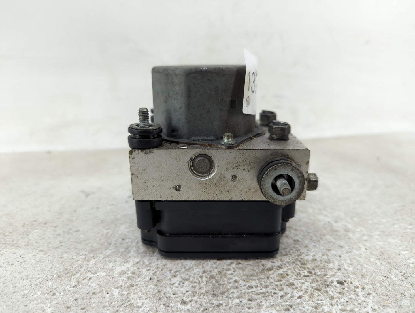 2012 Subaru Impreza ABS Pump Control Module Replacement P/N:27536F J061 Fits OEM Used Auto Parts - Oemusedautoparts1.com