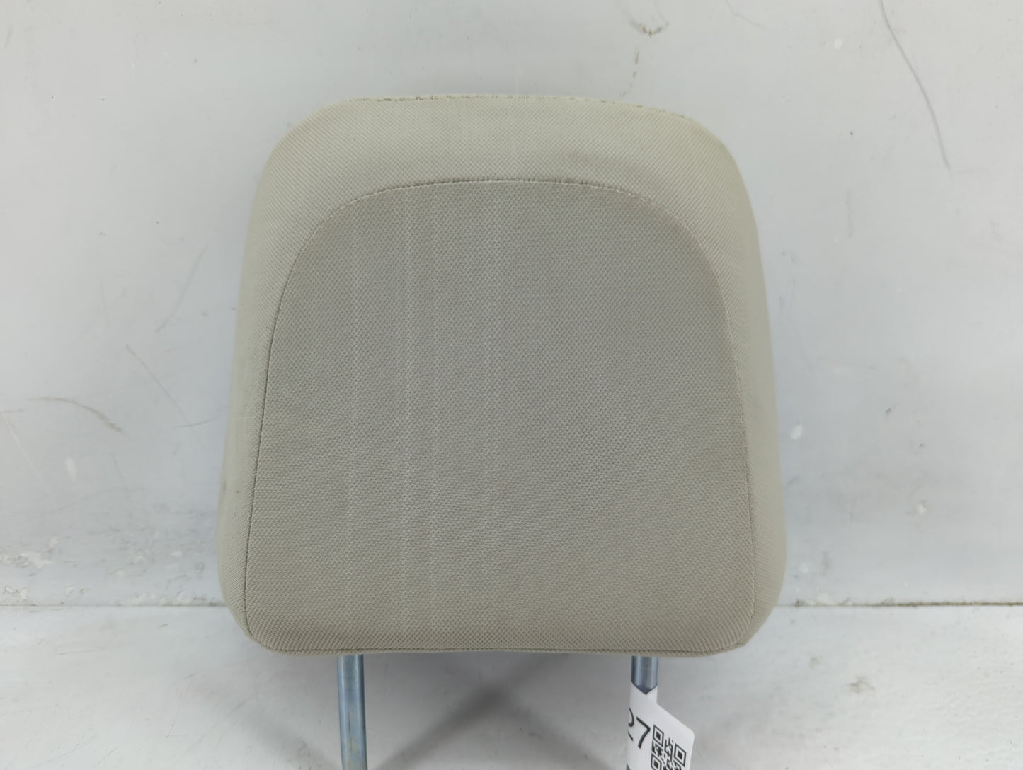 2012-2016 Subaru Impreza Headrest Head Rest Rear Center Seat Fits Fits 2012 2013 2014 2015 2016 OEM Used Auto Parts - Oemuse