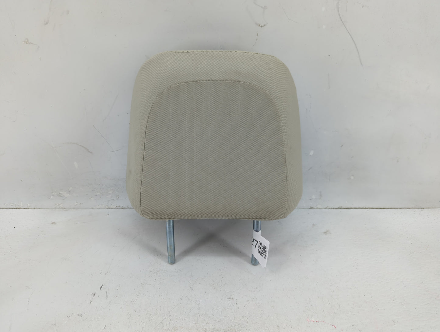 2012-2016 Subaru Impreza Headrest Head Rest Rear Center Seat Fits Fits 2012 2013 2014 2015 2016 OEM Used Auto Parts - Oemuse