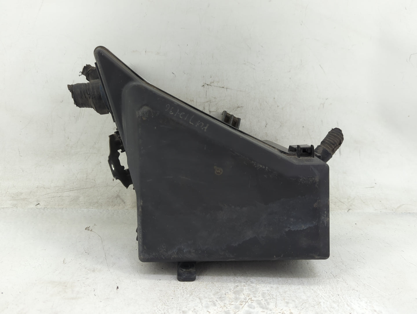2012-2014 Subaru Impreza Fusebox Fuse Box Panel Relay Module P/N:MB100200B Fits Fits 2012 2013 2014 OEM Used Auto Parts - Oe