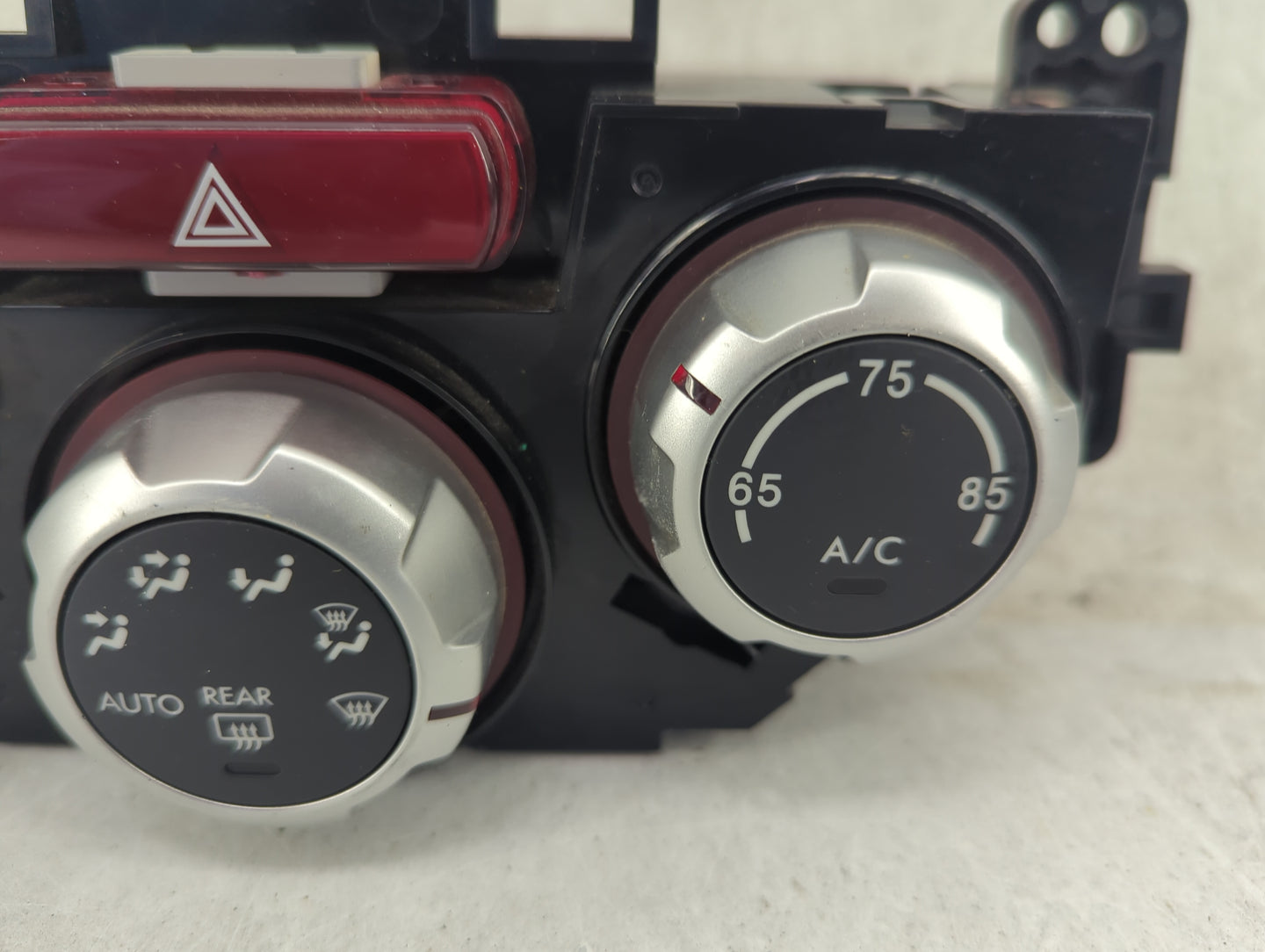 2011-2014 Subaru Impreza Climate Control Module Temperature AC/Heater Replacement P/N:72311SC240 T1015966V Fits OEM Used Aut