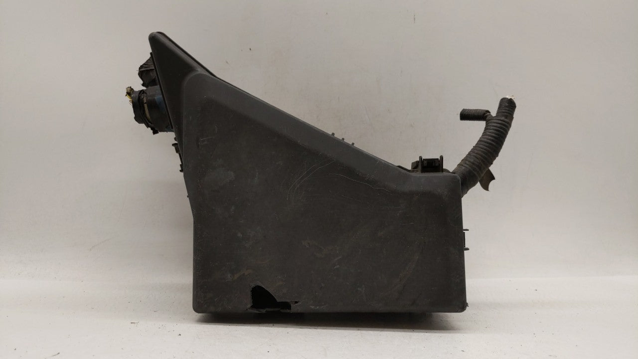 2012-2014 Subaru Impreza Fusebox Fuse Box Panel Relay Module P/N:MB100200B MB700200B Fits Fits 2012 2013 2014 OEM Used Auto 