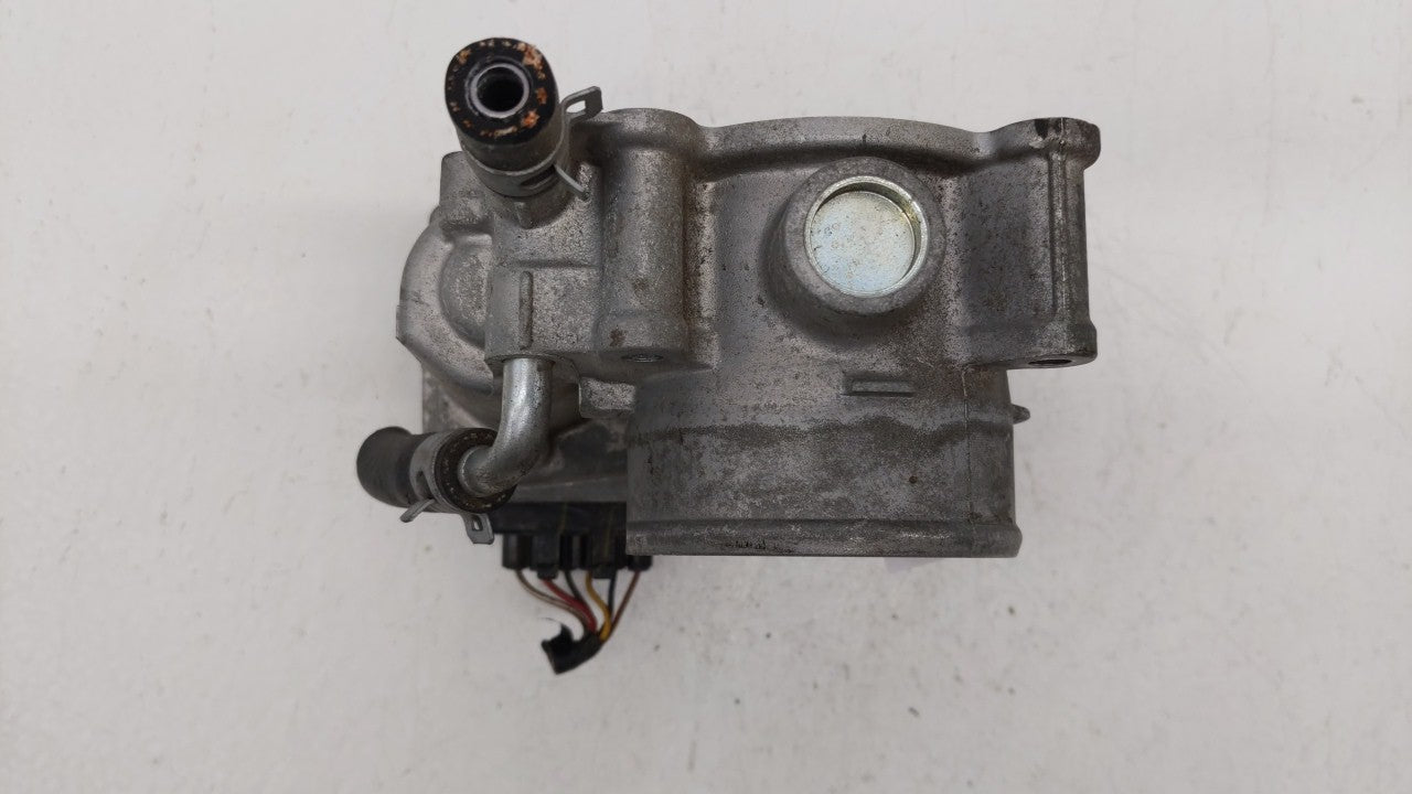 2012-2016 Subaru Impreza Throttle Body P/N:16112AA380 Fits Fits 2011 2012 2013 2014 2015 2016 2017 OEM Used Auto Parts - Oem