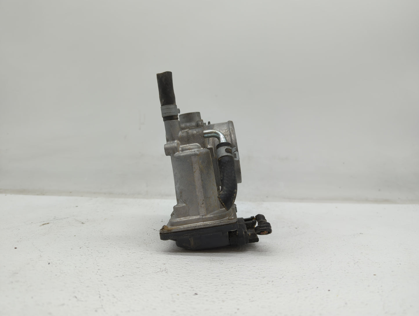 2012-2016 Subaru Impreza Throttle Body P/N:16112AA380 Fits Fits 2011 2012 2013 2014 2015 2016 2017 OEM Used Auto Parts - Oem