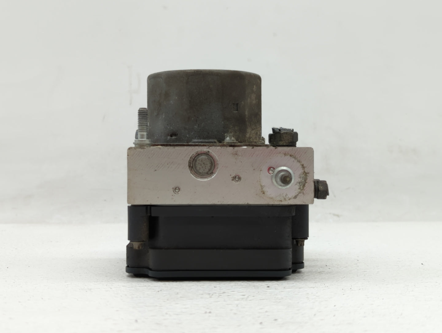 2012 Subaru Impreza ABS Pump Control Module Replacement P/N:27536FJ061 Fits OEM Used Auto Parts - Oemusedautoparts1.com