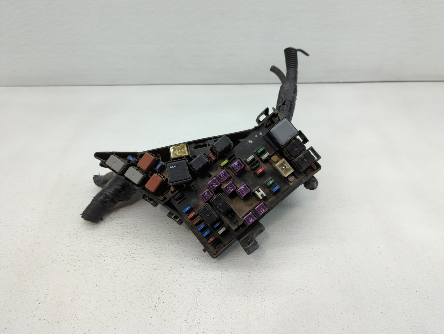 2010-2014 Subaru Impreza Fusebox Fuse Box Panel Relay Module P/N:MB100200B MB502096B Fits Fits 2010 2011 2012 2013 2014 OEM 